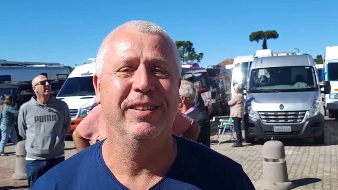 Mais de 100 veículos participaram da 10ª Romaria de Motor Home
