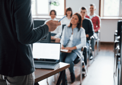 Prefeitura abre inscrições para curso gratuito de Auxiliar Administrativo no CRAS III