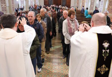 Missa com bênção da saúde, por intercessão de Santo Antônio, será no domingo, dia 24, em Bento Missa com bênção da saúde, por intercessão de Santo Antônio, será no domingo, dia 24, em Bento