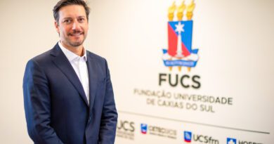 Advogado Diego Frederico Biglia assume a procuradoria-geral da Fundação Universidade de Caxias do Sul Advogado Diego Frederico Biglia assume a procuradoria-geral da Fundação Universidade de Caxias do Sul