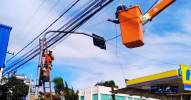 Ação de retirada de fios obsoletos ocorre nesta quinta-feira em Farroupilha