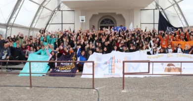 Romaria da Juventude leva mais de 500 jovens ao Santuário durante 147ª Romaria de Nossa Senhora de Caravaggio