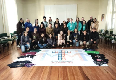 Encontro do Setor Juventude da Diocese de Caxias do Sul aborda tutela de menores e a 13ª Romaria da Juventude