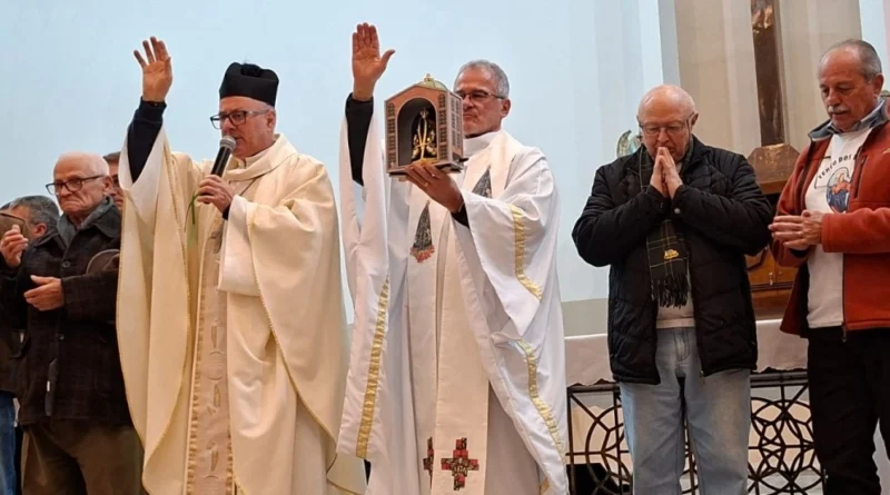 Terço dos Homens da Paróquia de São Marcos recebe visita da imagem peregrina de Nossa Senhora Aparecida Terço dos Homens da Paróquia de São Marcos recebe visita da imagem peregrina de Nossa Senhora Aparecida
