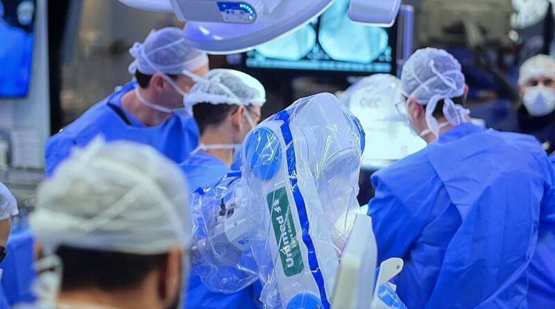 Unimed realiza inédita cirurgia robótica de quadril na Serra Gaúcha