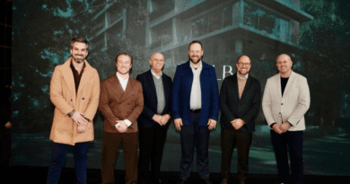 Prefeito participa de lançamento de empresa com investimento de R$ 50 milhões Prefeito participa de lançamento de empresa com investimento de R$ 50 milhões