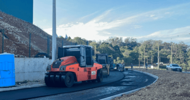 Segundo trecho da Avenida dos Imigrantes começa a receber a nova camada asfáltica