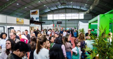 A 26ª Fenakiwi abre a comercialização dos espaços para os expositores de Farroupilha com valor especial A 26ª Fenakiwi abre a comercialização dos espaços para os expositores de Farroupilha com valor especial
