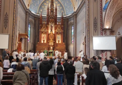 Dom José Gislon preside Missa na Catedral de Caxias do Sul para celebrar a VI Jornada Mundial dos Avós e dos Idosos