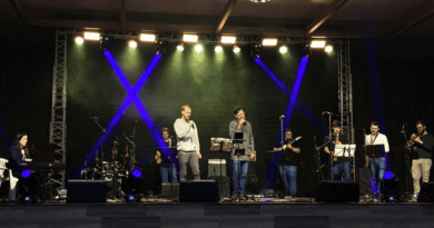Quinta da Arte desta semana terá como tema o Dia do Rock com apresentação de alunos da Escola Pública de Música na Casa de Cultura Quinta da Arte desta semana terá como tema o Dia do Rock com apresentação de alunos da Escola Pública de Música na Casa de Cultura