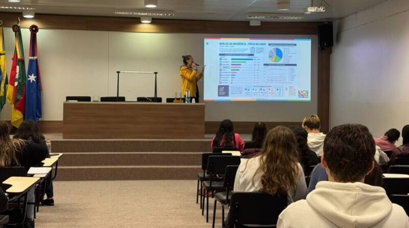 Neste sábado, UCS tem aula preparatória gratuita de História e Geografia para o ENEM Neste sábado, UCS tem aula preparatória gratuita de História e Geografia para o ENEM