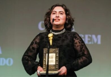Filme produzido por alunos de Produção Audiovisual da UCS é premiado no Festival de Cinema de Gramado Filme produzido por alunos de Produção Audiovisual da UCS é premiado no Festival de Cinema de Gramado