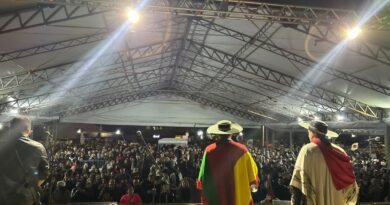 Festejos Farroupilhas movimenta o Largo Carlos Fetter no primeiro fim de semana de evento