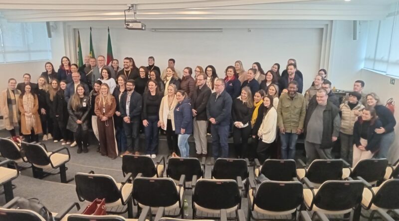 Farroupilha abre oficial a programação do Setembro Amarelo com cine e discussões sobre saúde mental Farroupilha abre oficial a programação do Setembro Amarelo com cine e discussões sobre saúde mental