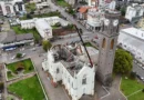 Nova cobertura da Igreja Matriz de Flores da Cunha começa a ser instalada