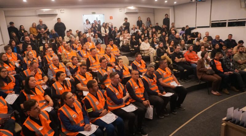 Farroupilha forma primeira turma de voluntários da Defesa Civil
