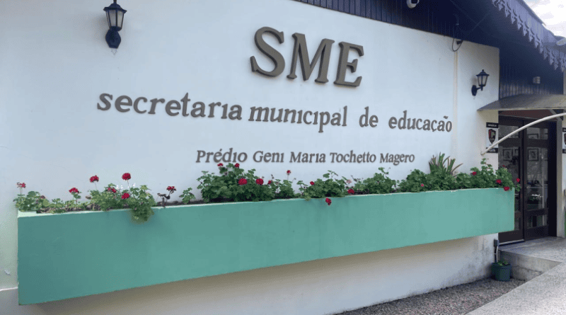 Prefeitura de Farroupilha divulga calendário de matrículas e transferências para o Ensino Fundamental em 2027 Prefeitura de Farroupilha divulga calendário de matrículas e transferências para o Ensino Fundamental em 2027