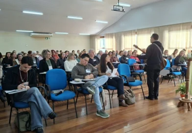 Diocese de Caxias do Sul reúne coordenadoras de catequese para planejar a caminhada de 2027 Diocese de Caxias do Sul reúne coordenadoras de catequese para planejar a caminhada de 2027