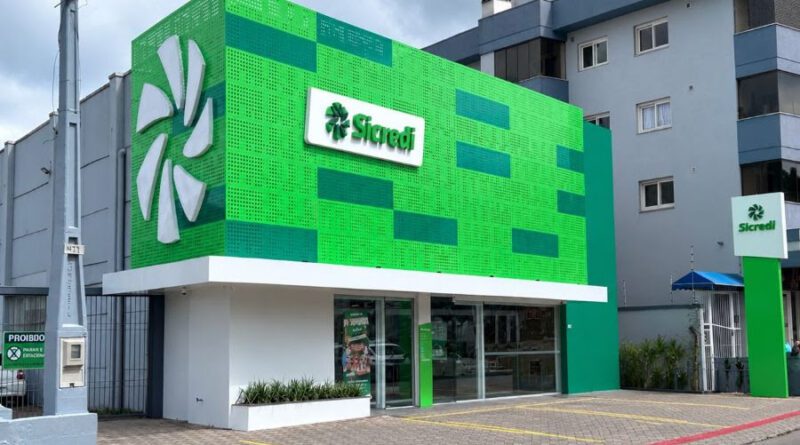 Sicredi Serrana reinaugura agência em Bento Gonçalves Sicredi Serrana reinaugura agência em Bento Gonçalves